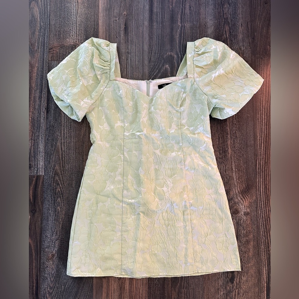 Lulus beyond amazing light green floral jacquard puff sleeve